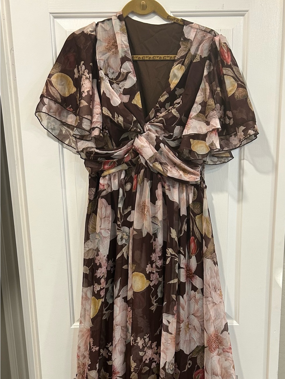 Women’s size large Floral Brown Maxi Dress with Ruffled Sleeves